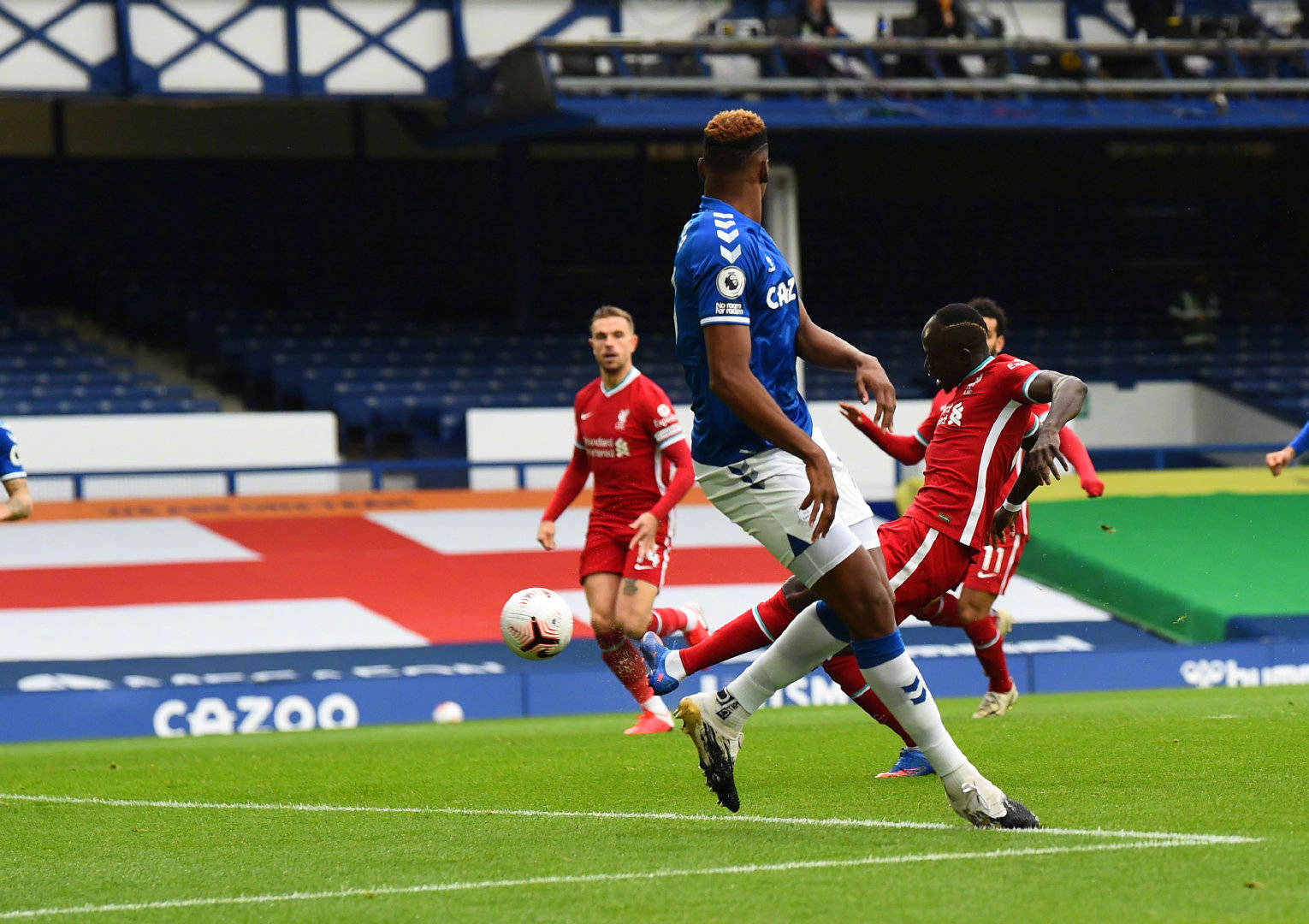 赛背后的故 赛背后的故